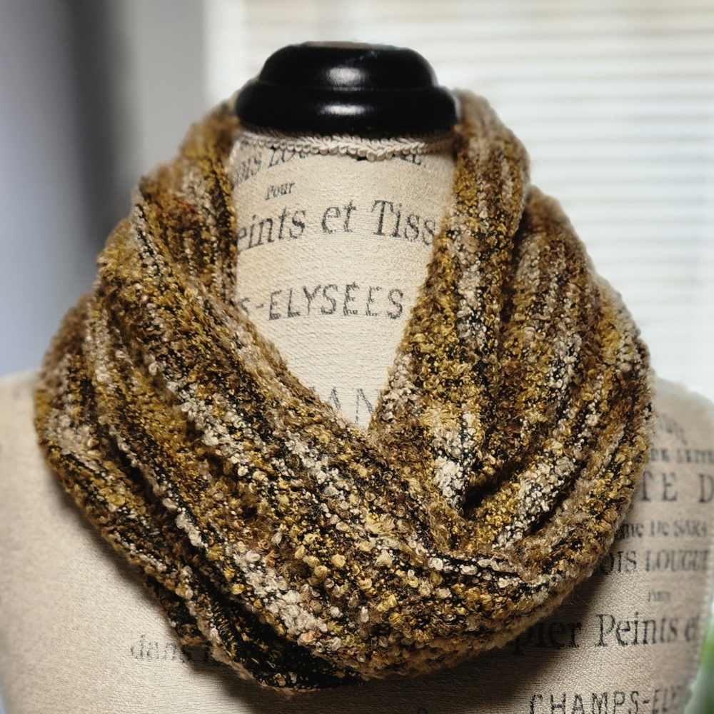 Infinity Scarf - Picture 3 of 3